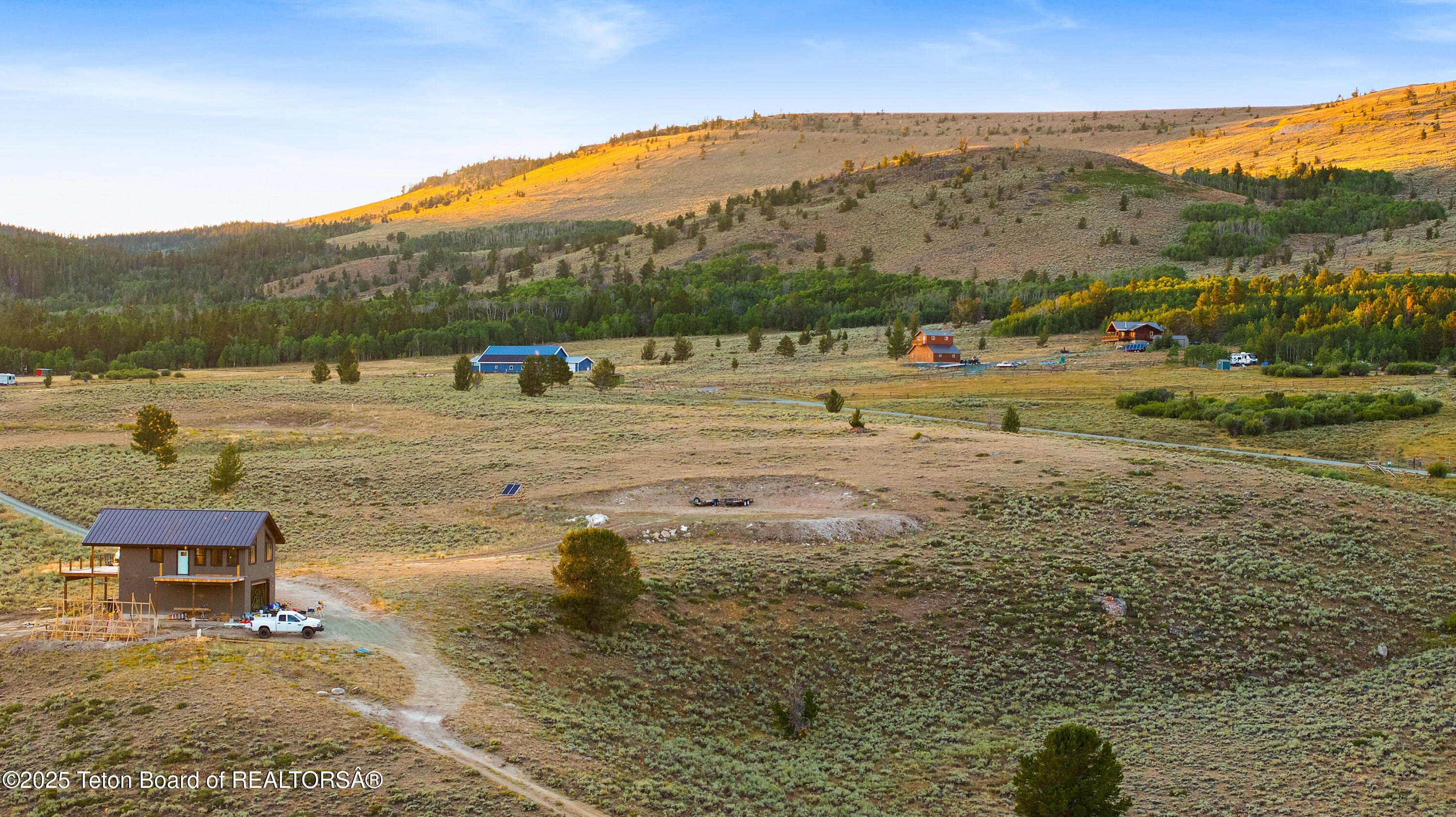 IRON MOUNTAIN DR.