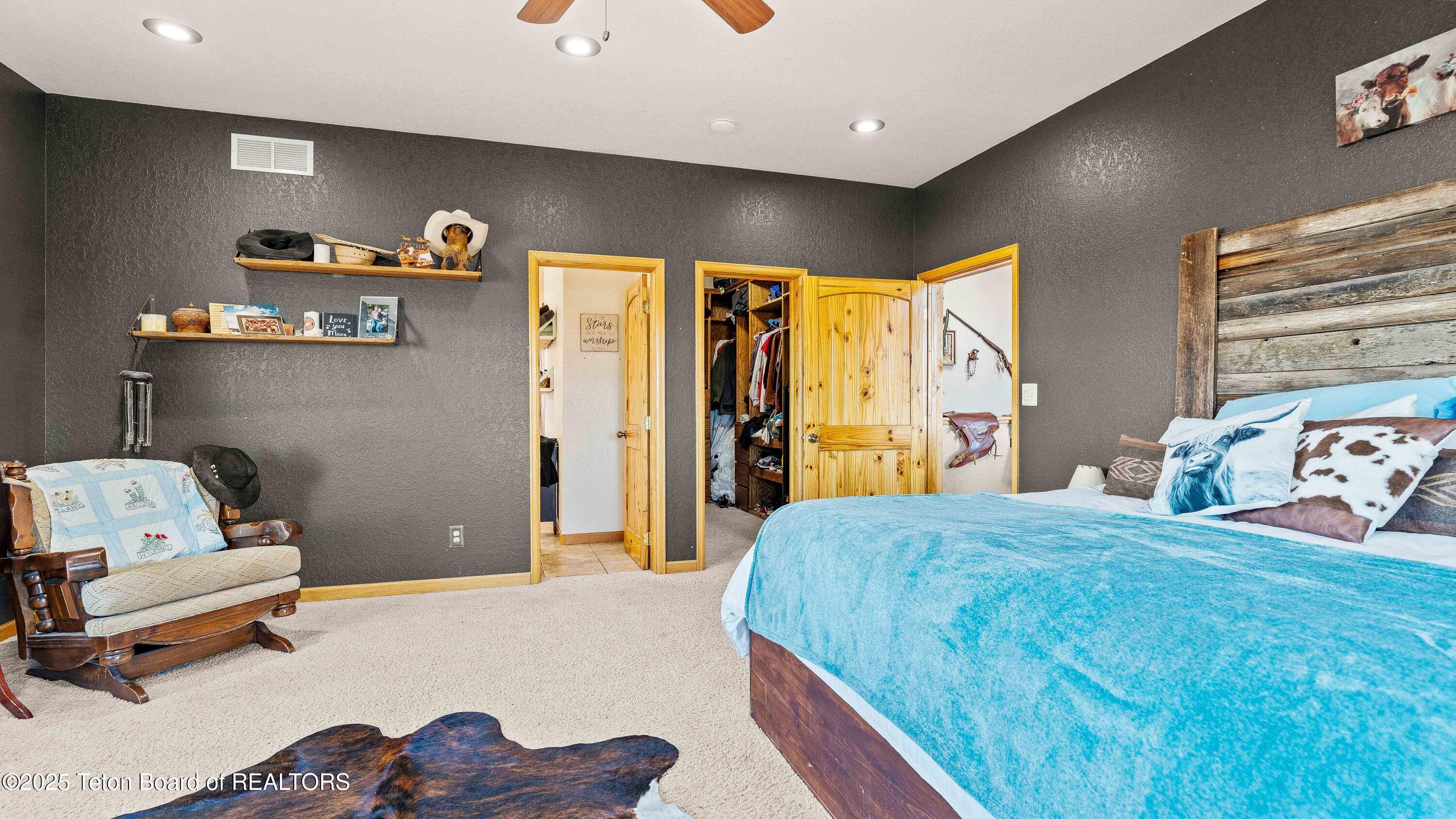 143 MOONSHINE Road