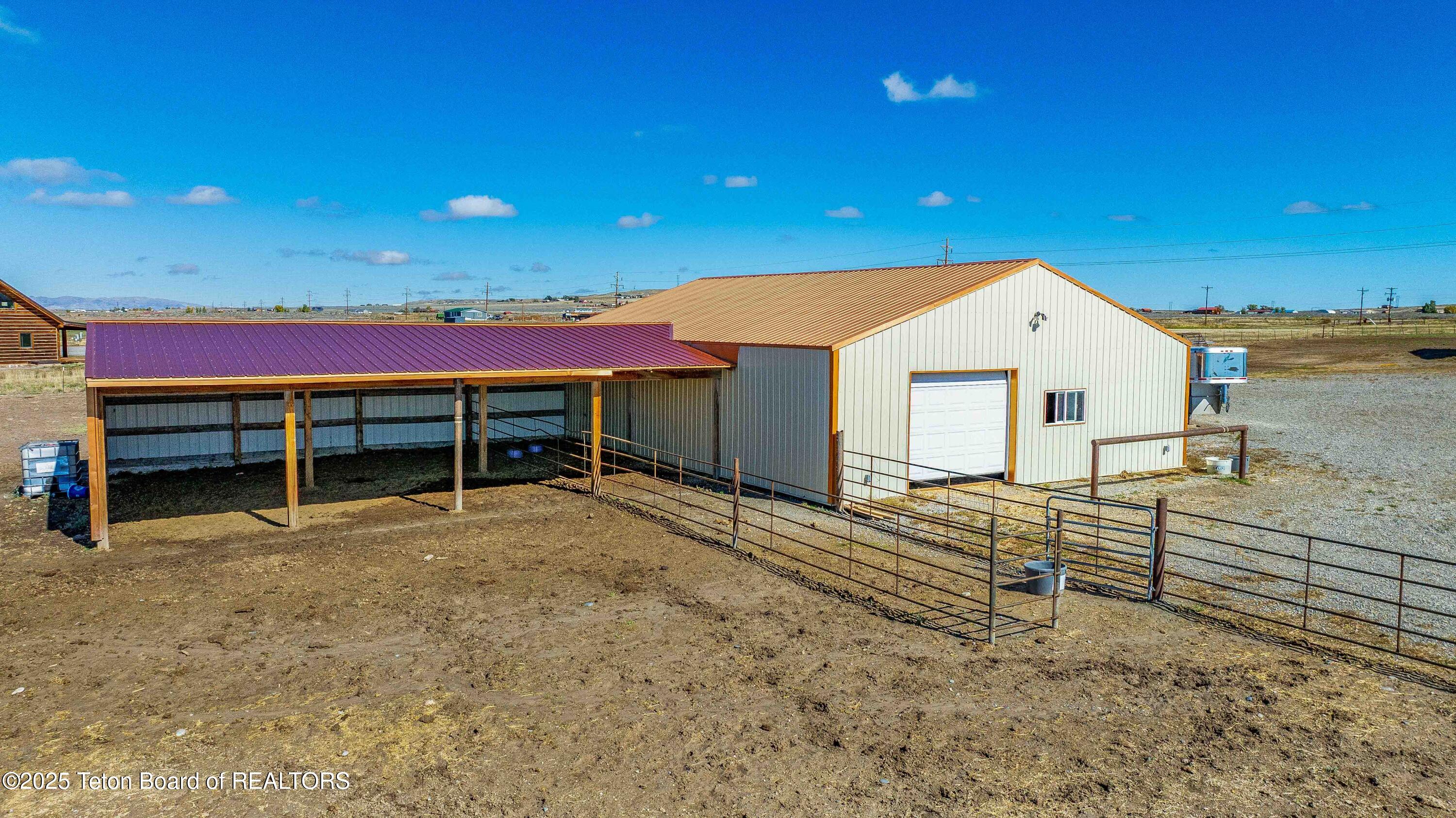 143 MOONSHINE Road