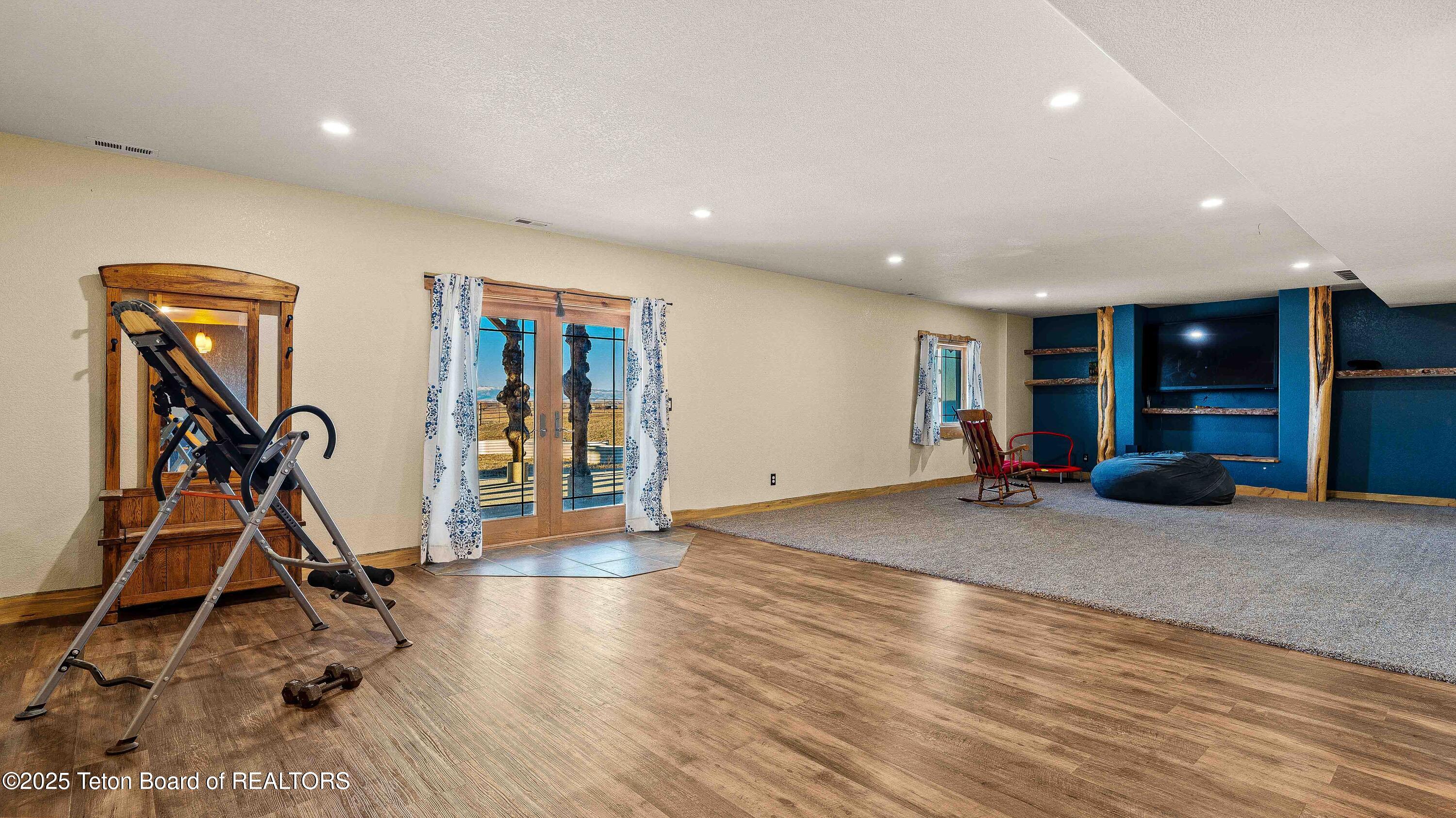 143 MOONSHINE Road