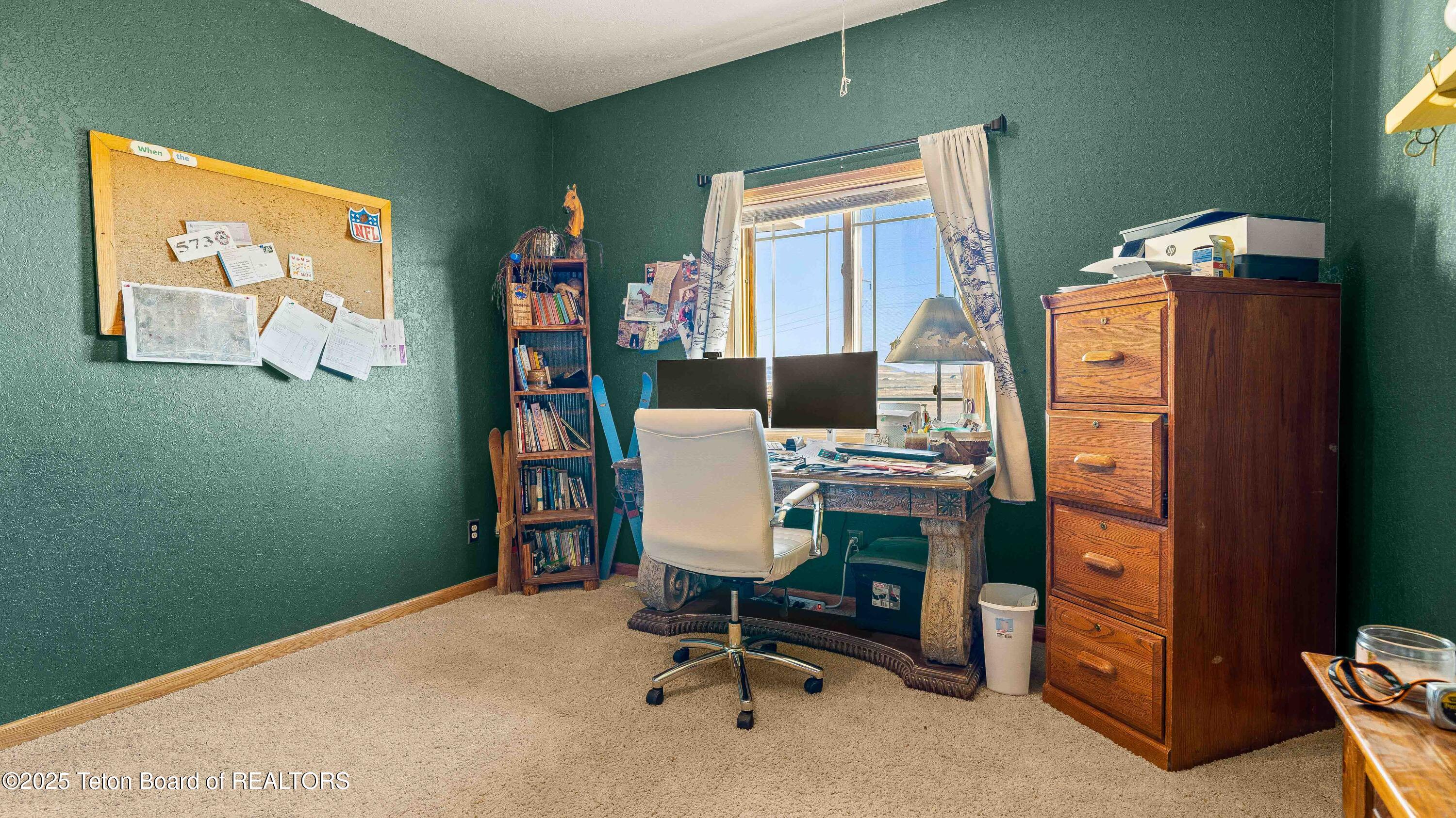 143 MOONSHINE Road