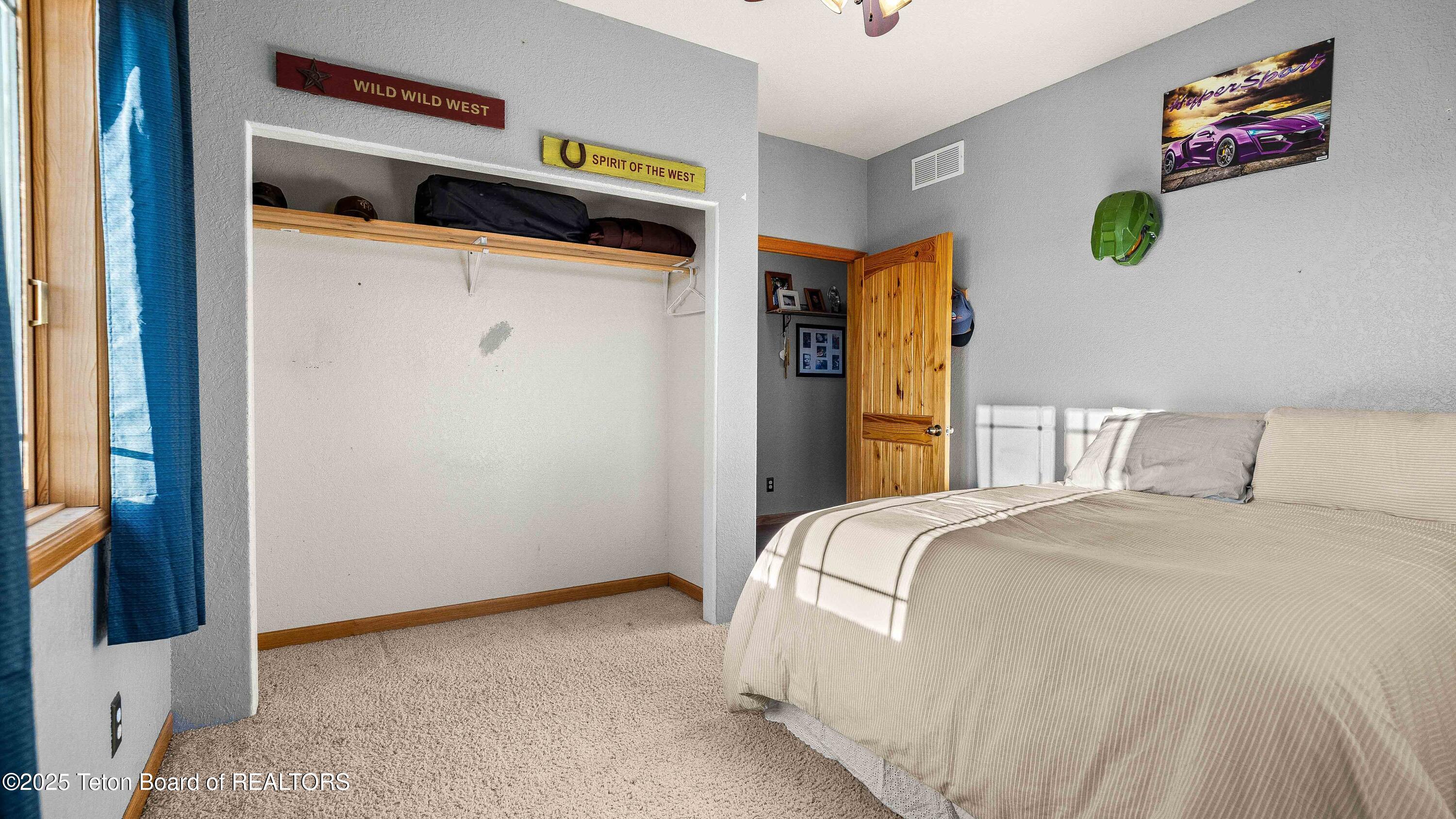 143 MOONSHINE Road