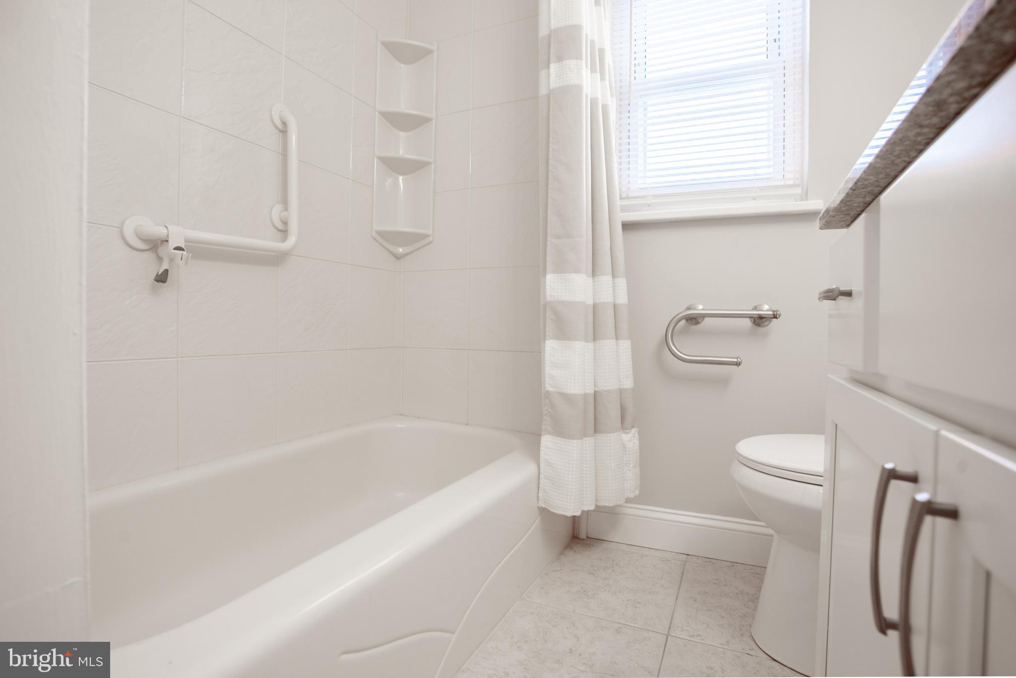 4354 DUBOIS PLACE SE