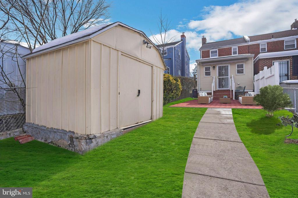 4354 DUBOIS PLACE SE