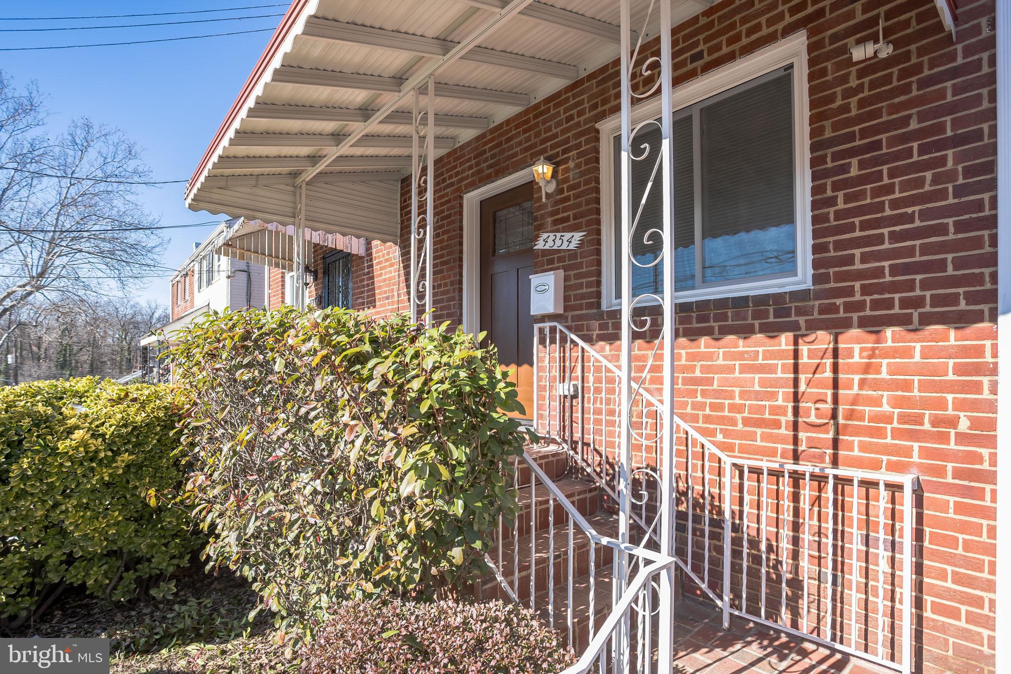 4354 DUBOIS PLACE SE