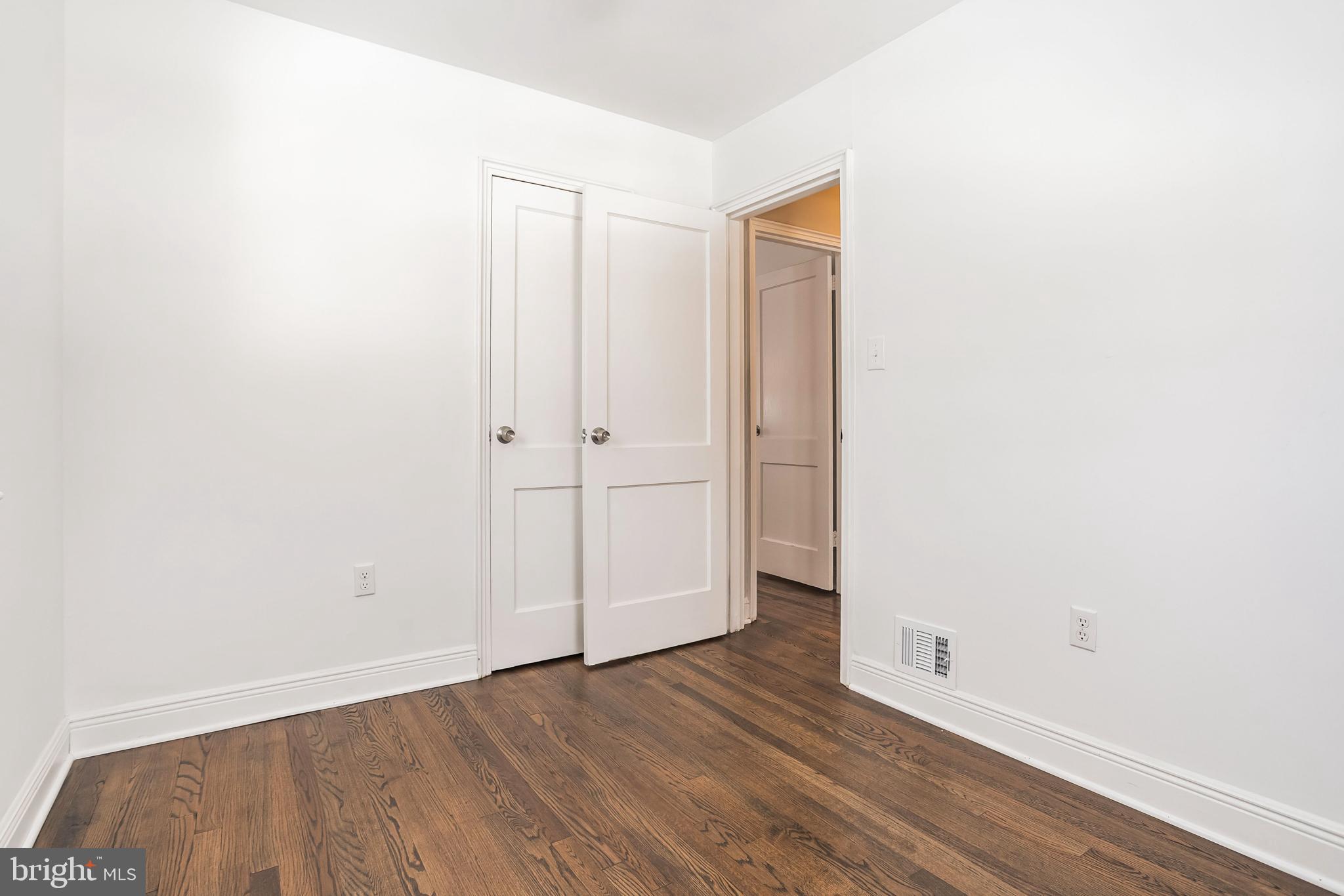 4354 DUBOIS PLACE SE