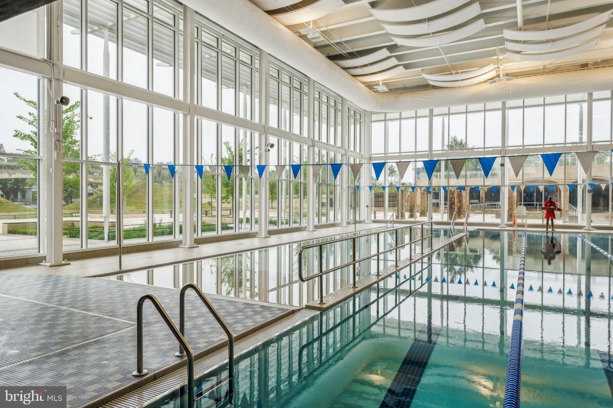 2411 N CAPITOL STREET NE B