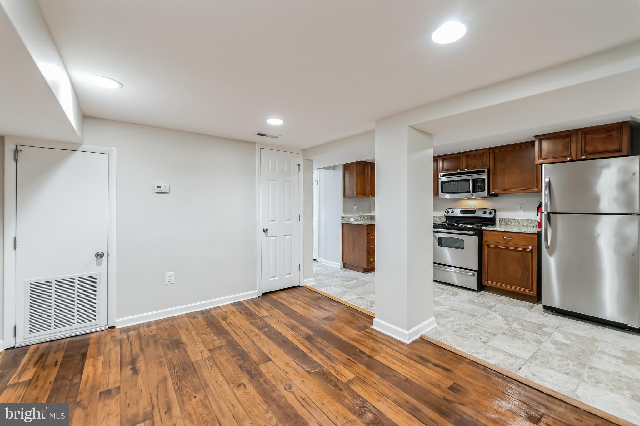 2411 N CAPITOL STREET NE B