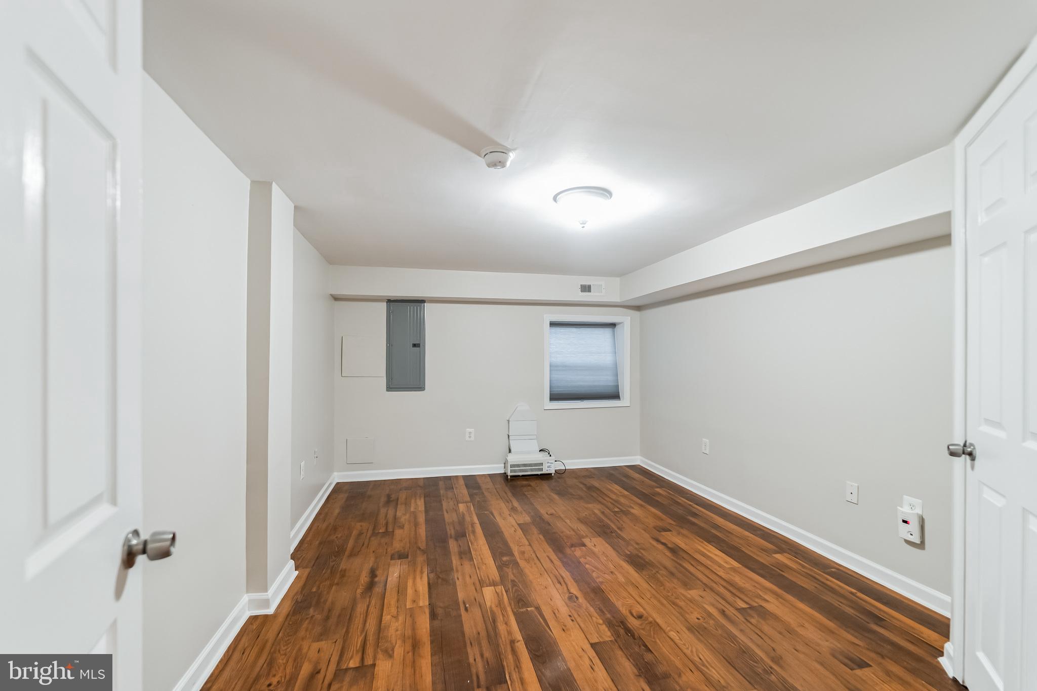 2411 N CAPITOL STREET NE B