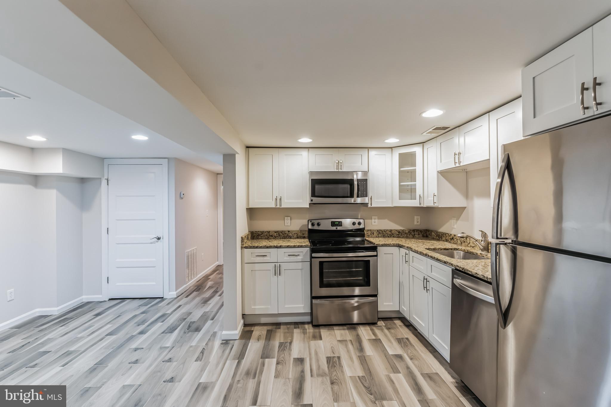 1213 STAPLES STREET NE UNIT B