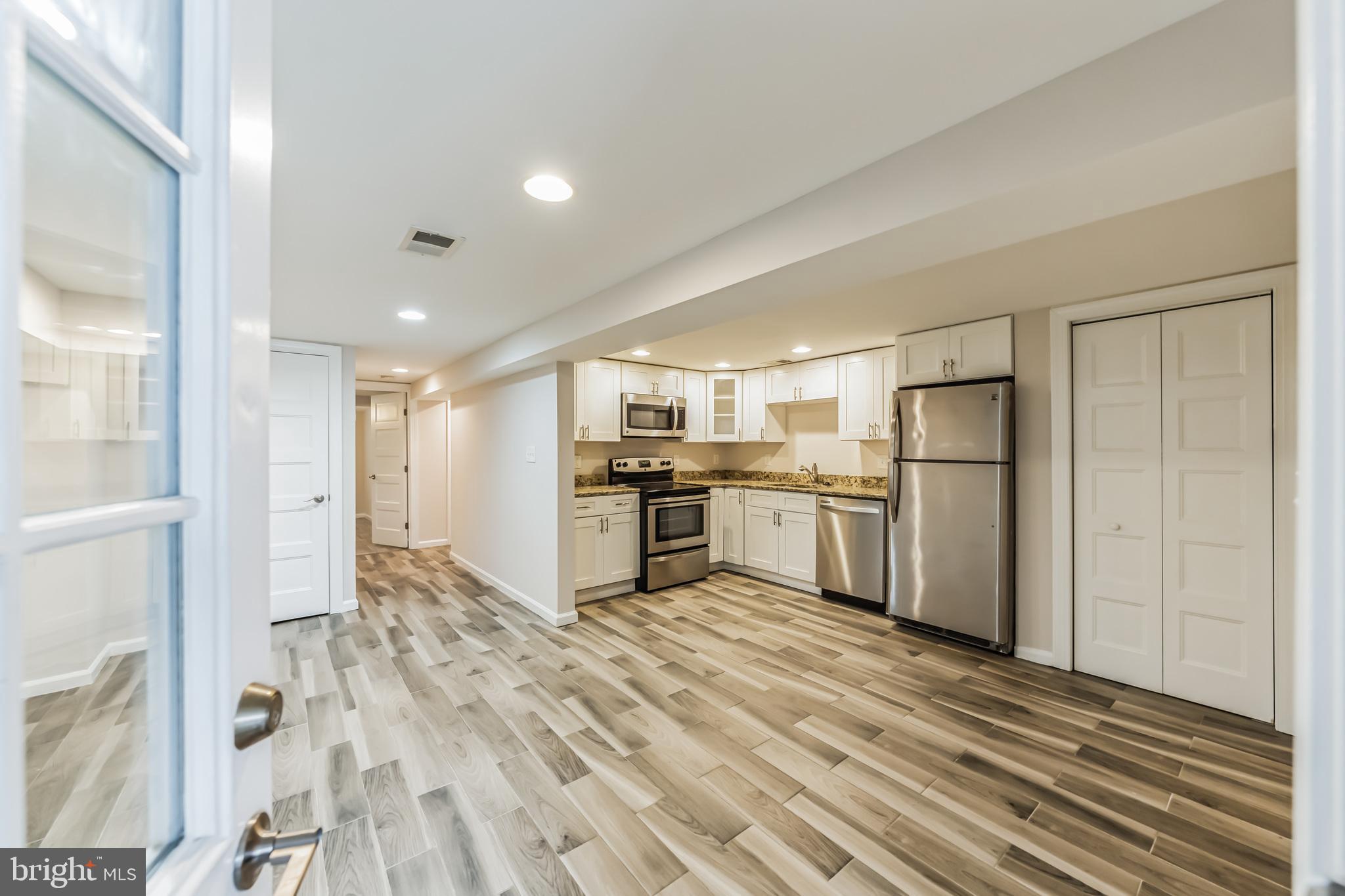 1213 STAPLES STREET NE UNIT B