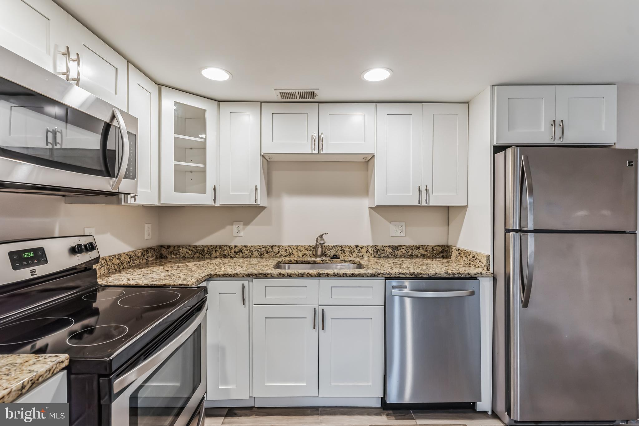 1213 STAPLES STREET NE UNIT B