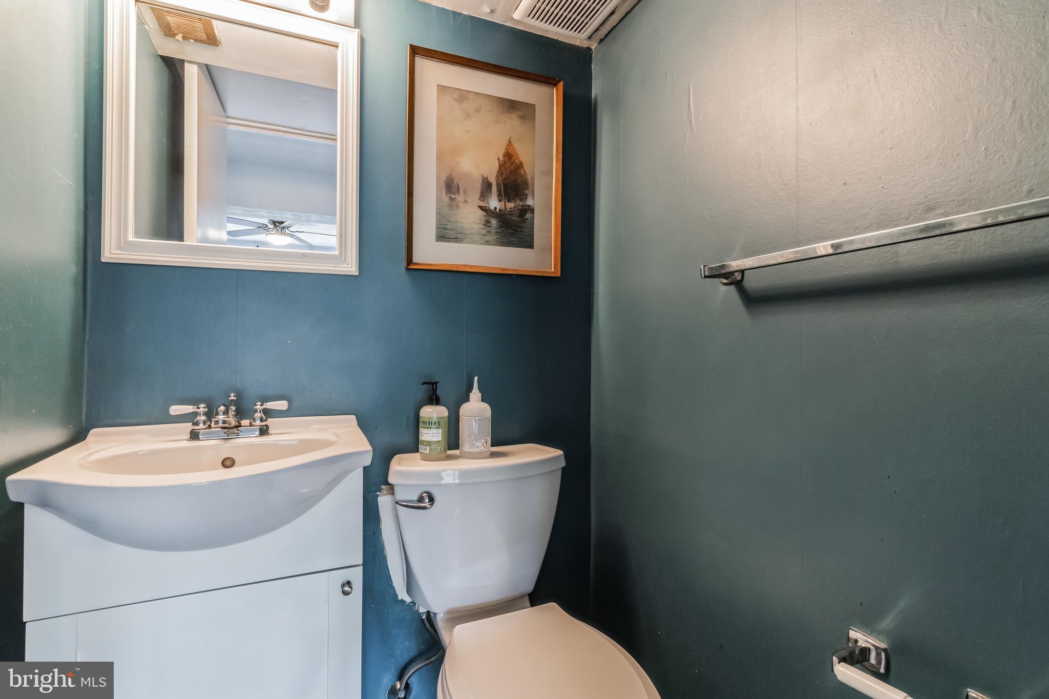 476 WORTHINGTON ROAD