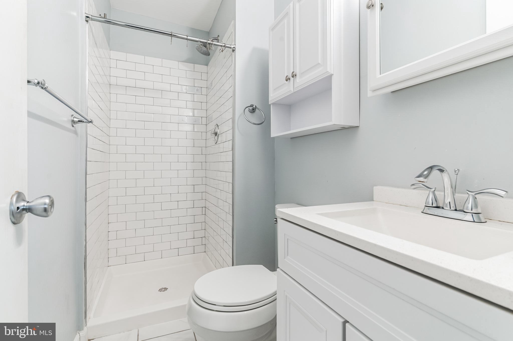 476 WORTHINGTON ROAD