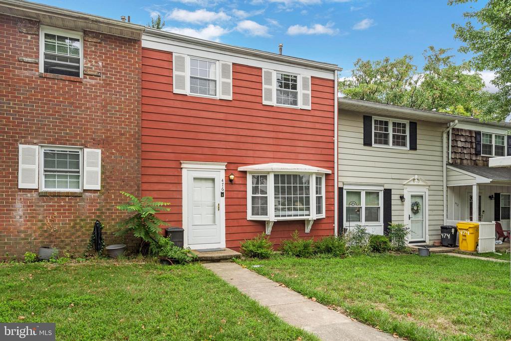 476 WORTHINGTON ROAD
