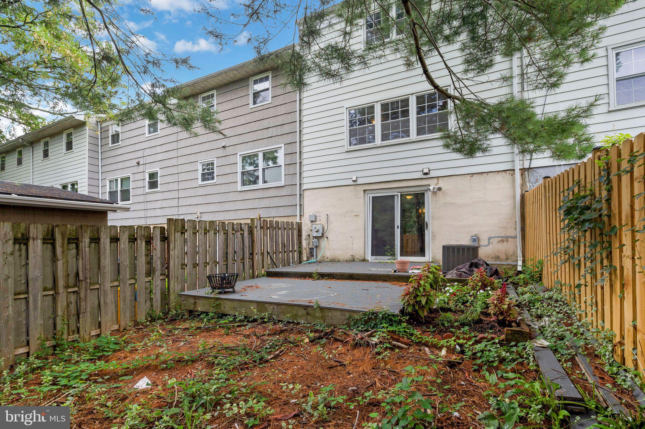 476 WORTHINGTON ROAD