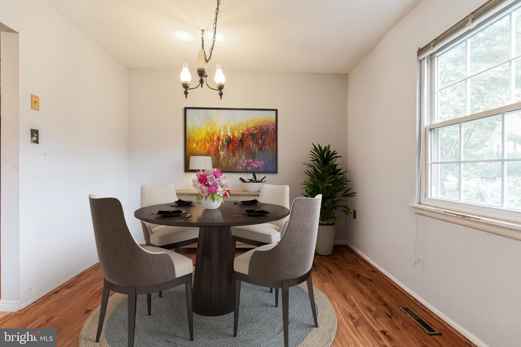 476 WORTHINGTON ROAD