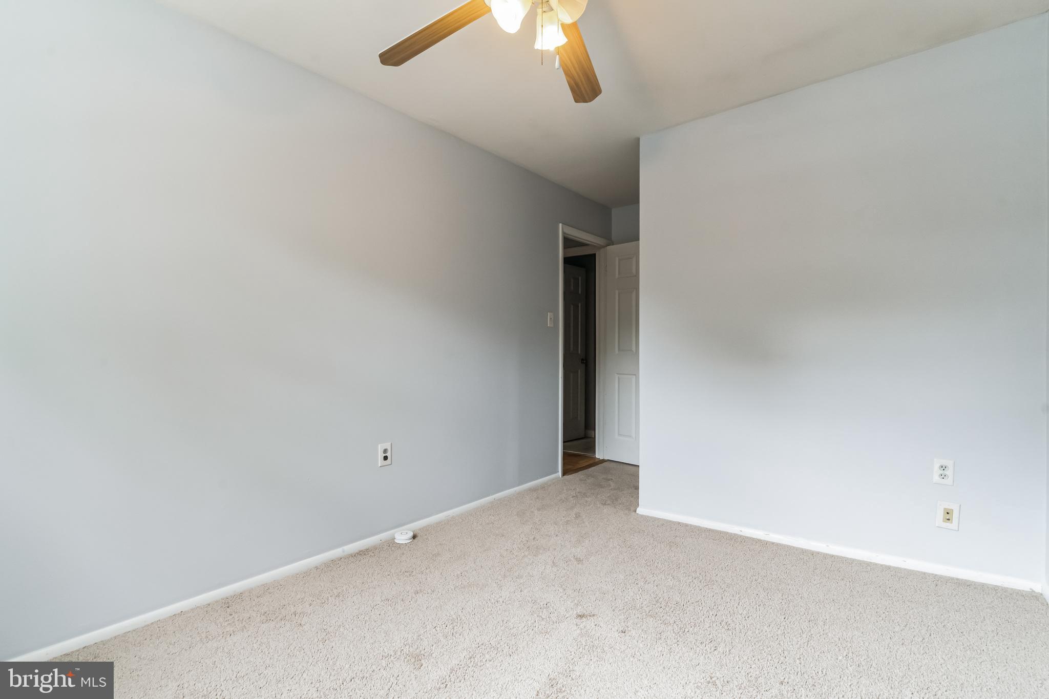 476 WORTHINGTON ROAD