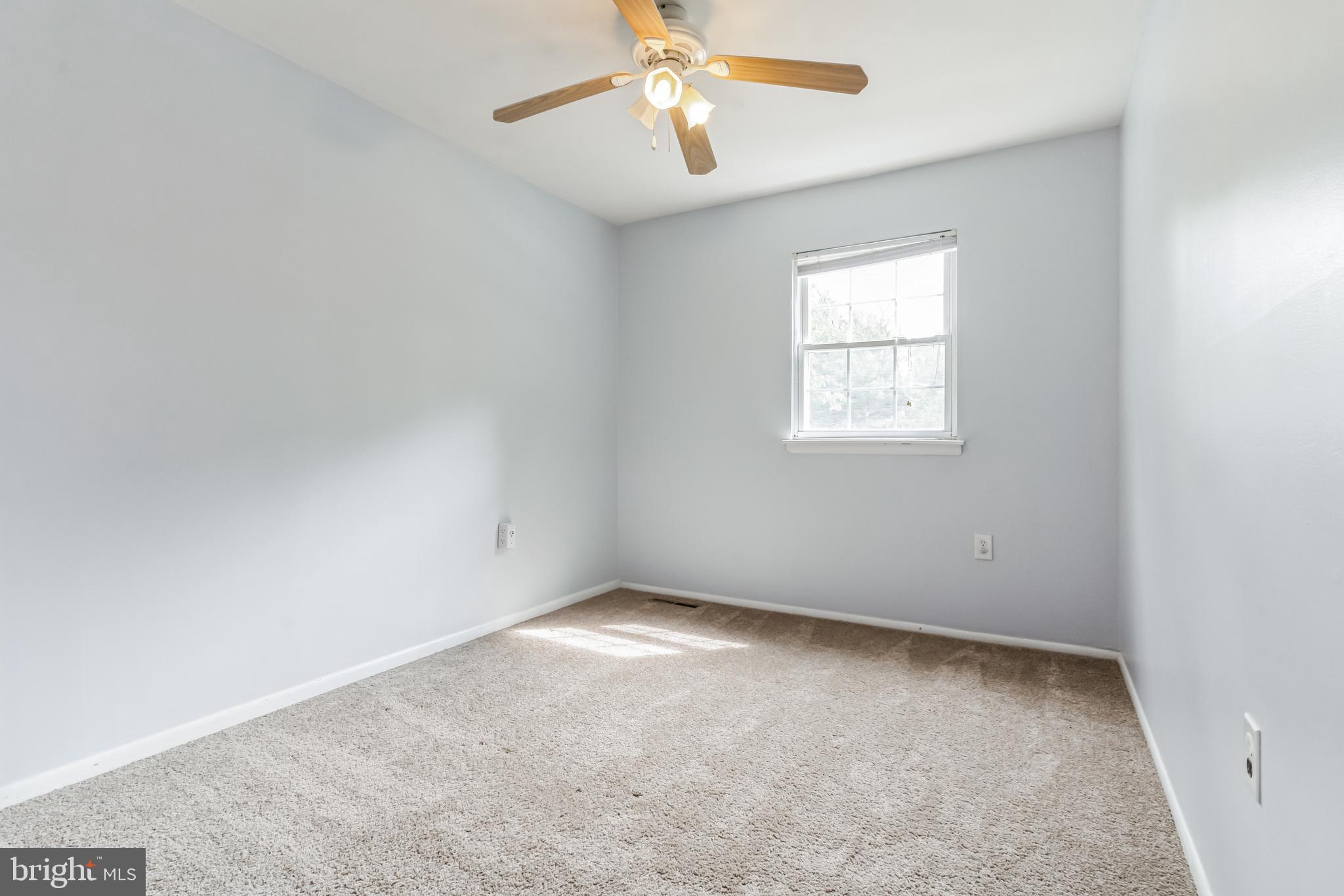 476 WORTHINGTON ROAD