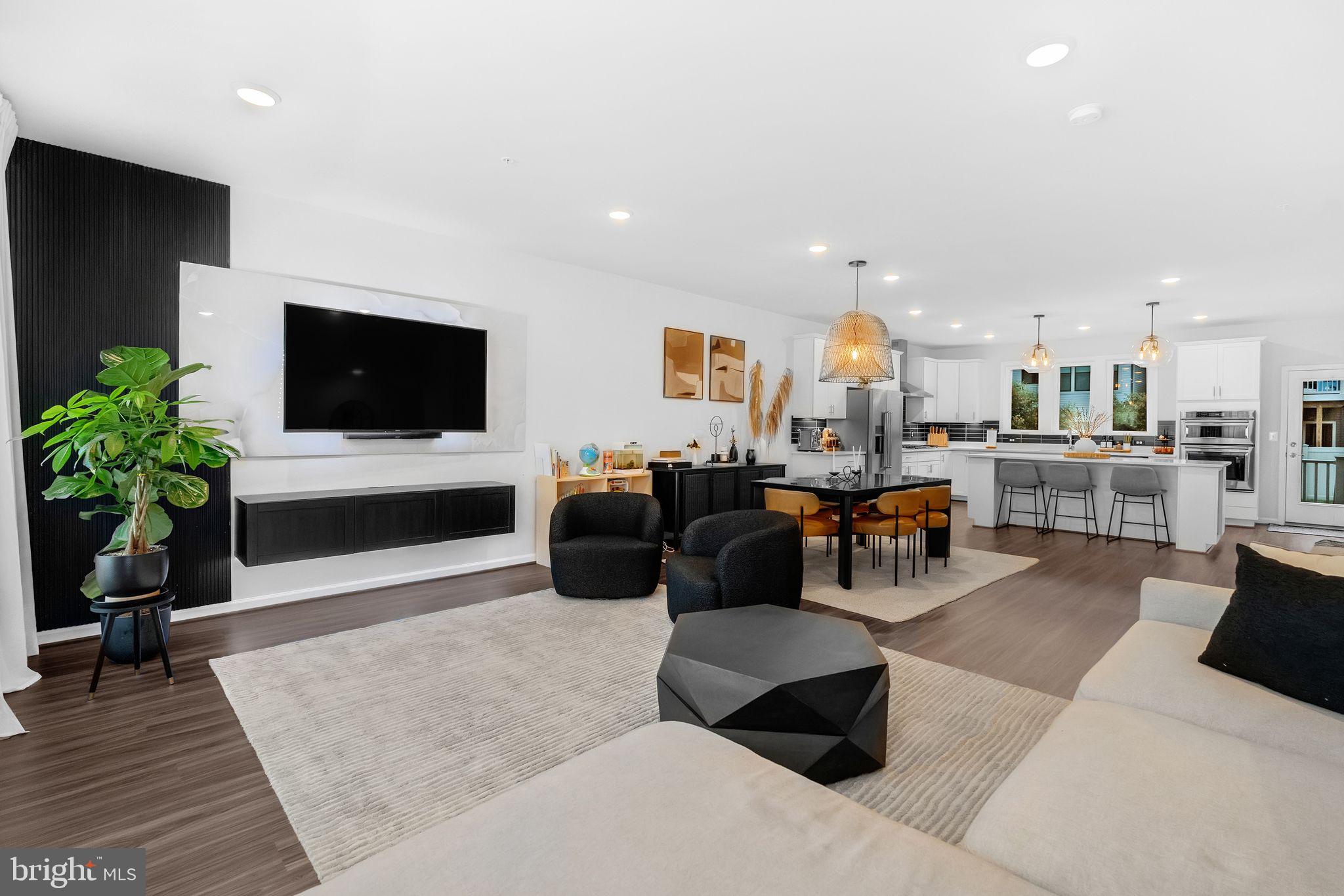 3344 PITCH PINE DRIVE
