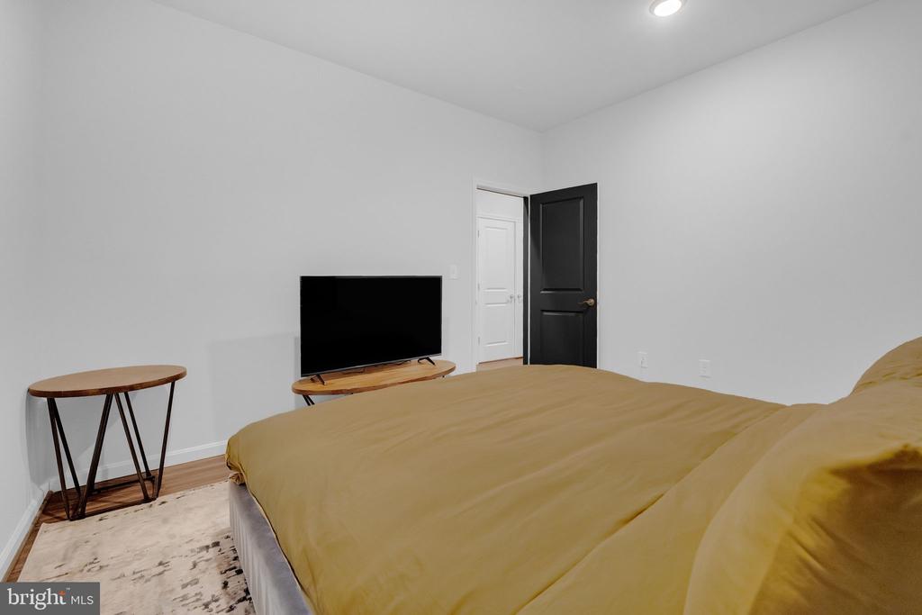 3344 PITCH PINE DRIVE