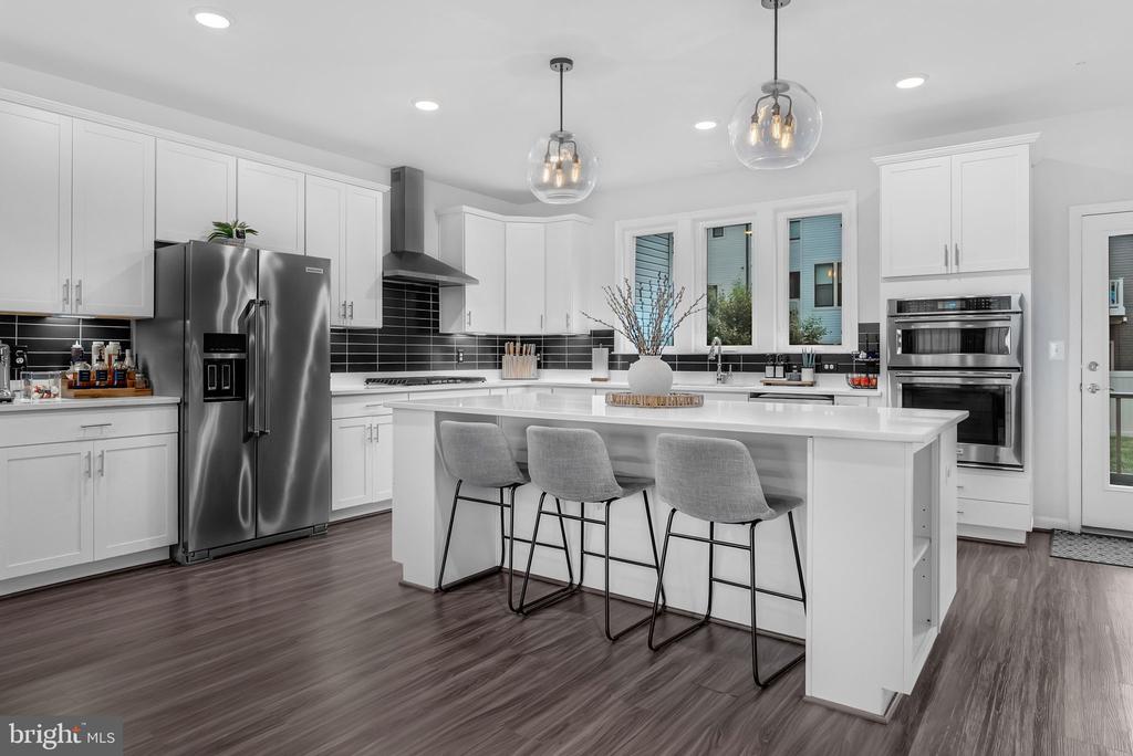 3344 PITCH PINE DRIVE