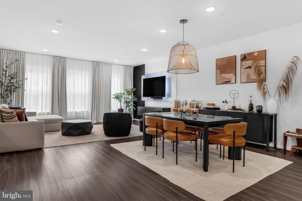 3344 PITCH PINE DRIVE