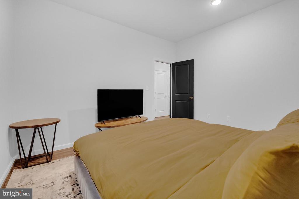 3344 PITCH PINE DRIVE
