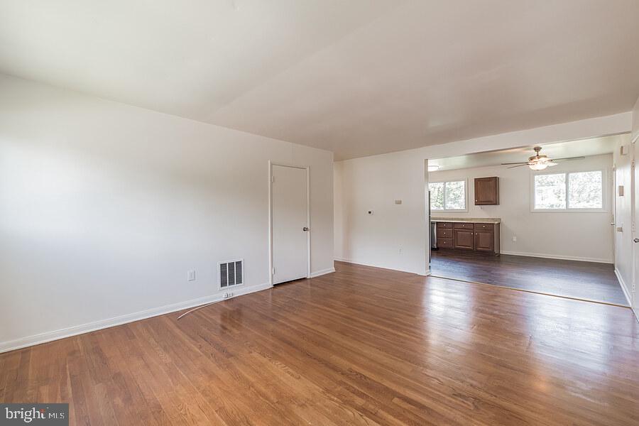 3717 BOARMAN AVENUE 1E