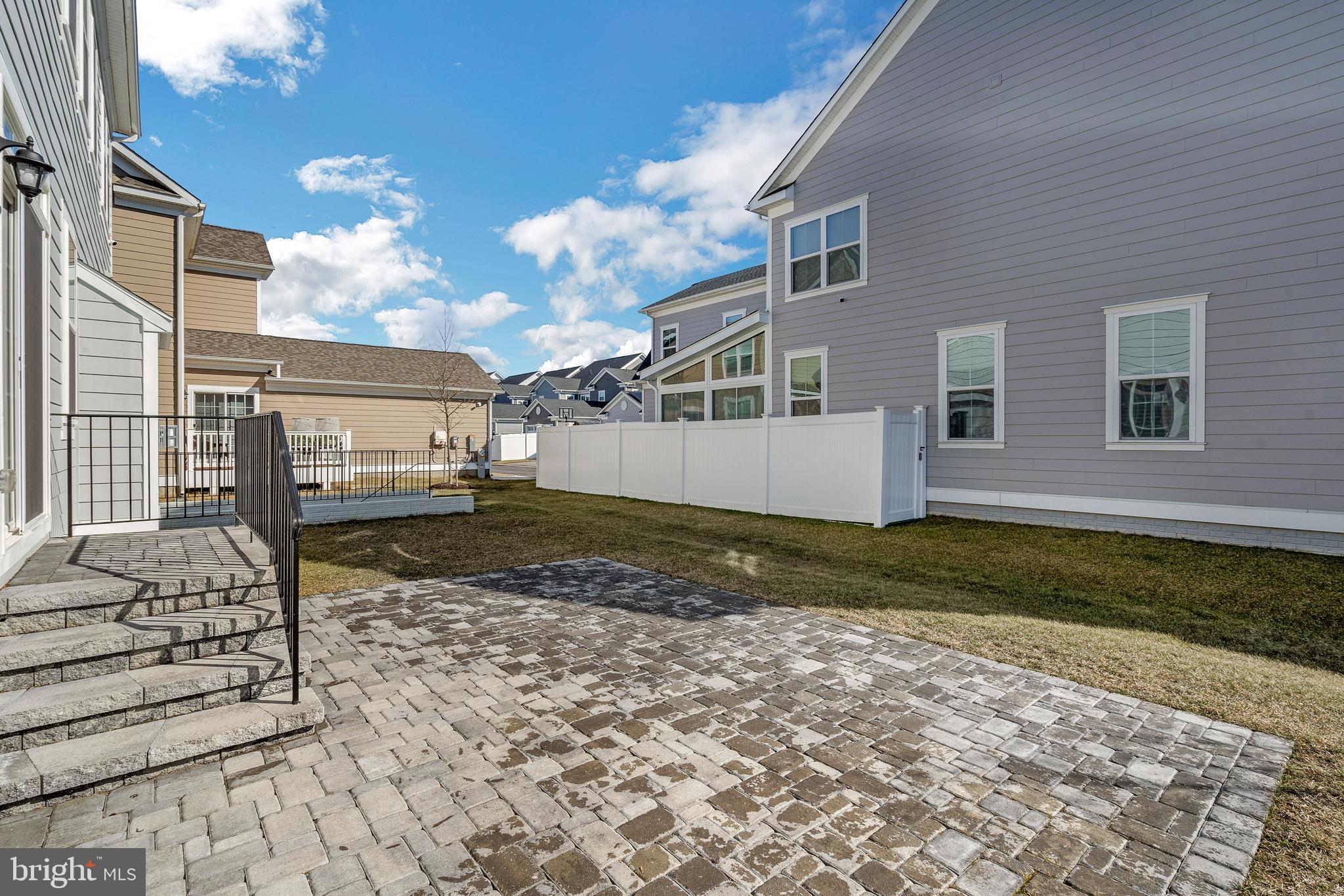 10649 WENNINGTON STREET