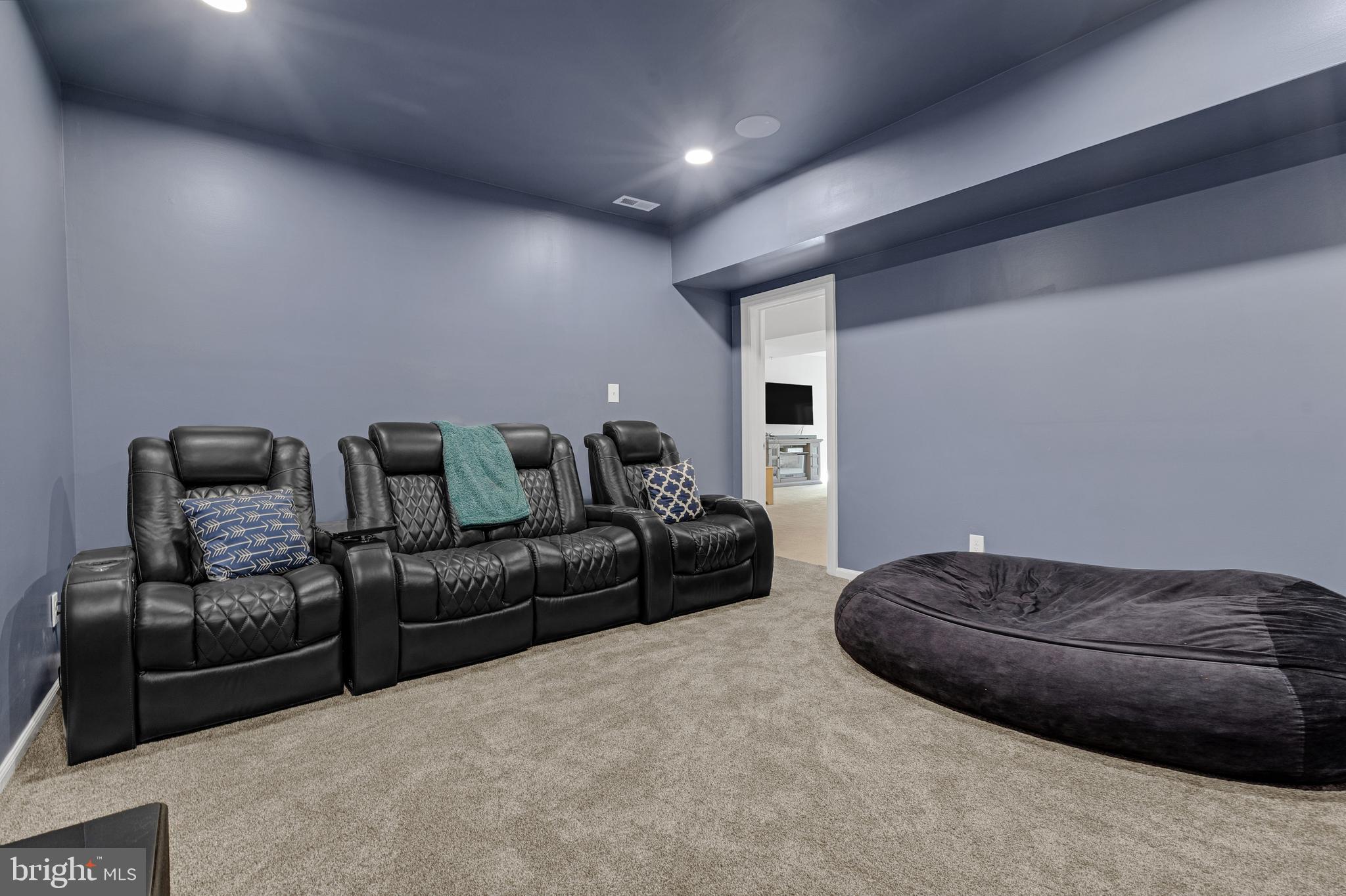 10649 WENNINGTON STREET