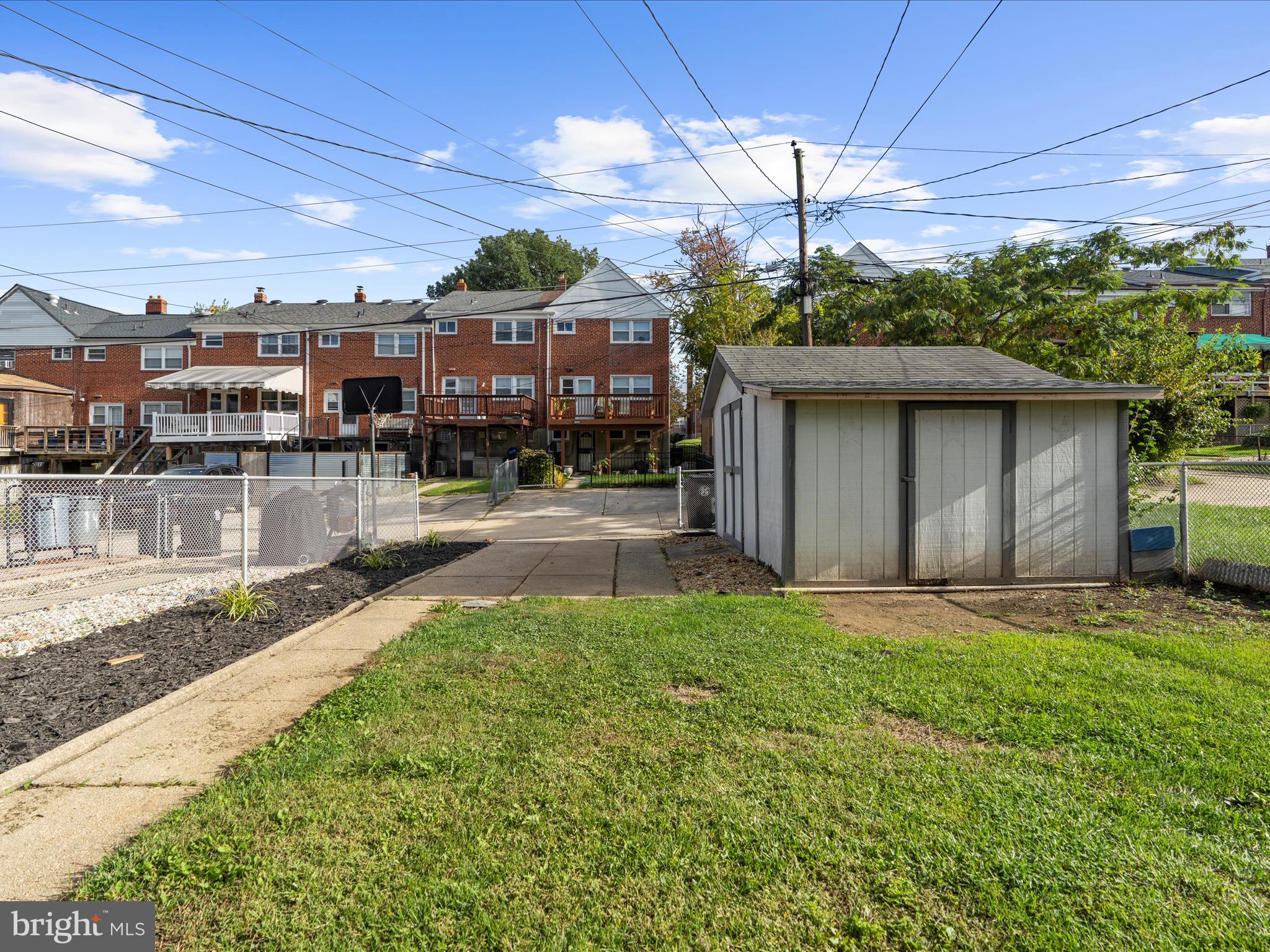 1427 BARRETT ROAD