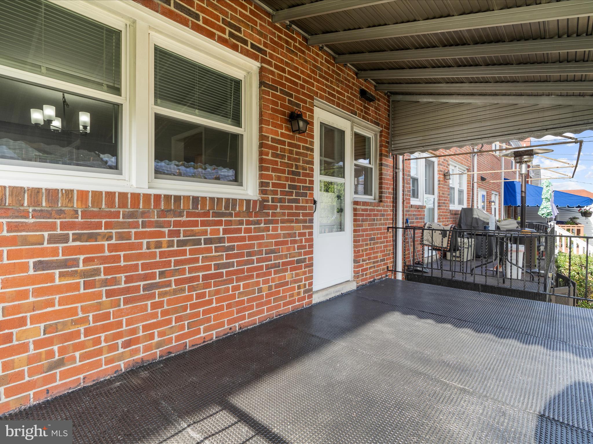1427 BARRETT ROAD