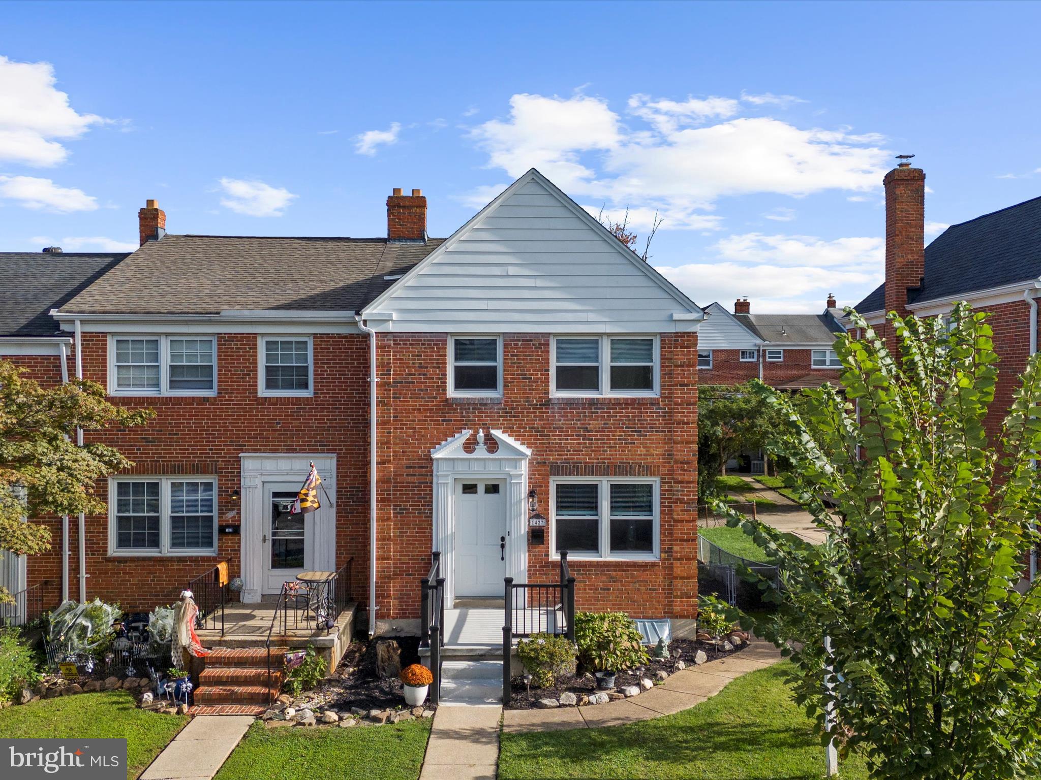 1427 BARRETT ROAD