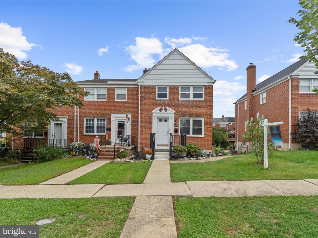 1427 BARRETT ROAD