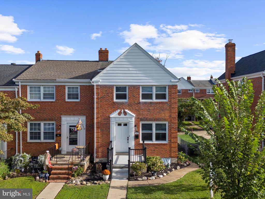 1427 BARRETT ROAD