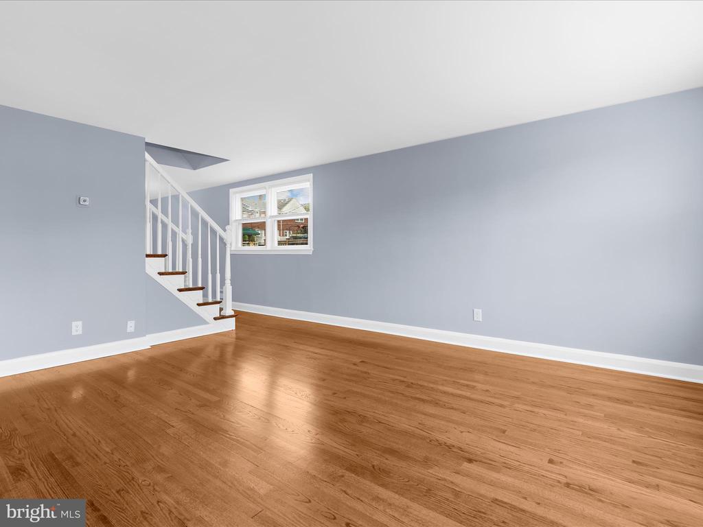 1427 BARRETT ROAD