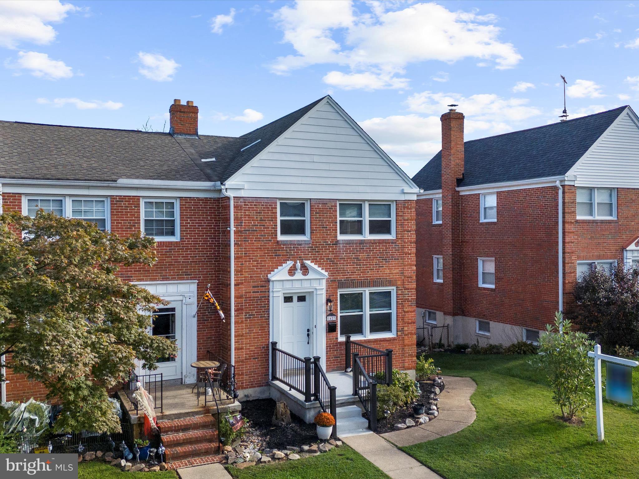 1427 BARRETT ROAD