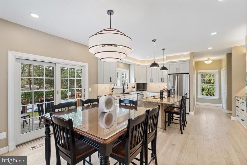 11 HEMLOCK COURT