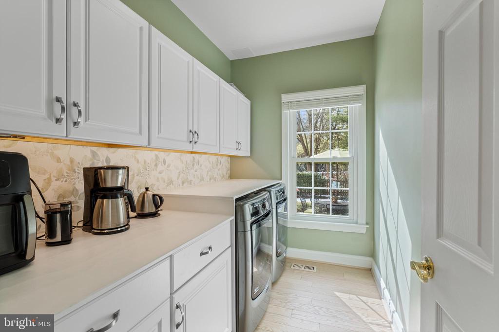 11 HEMLOCK COURT
