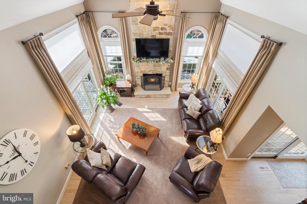 11 HEMLOCK COURT
