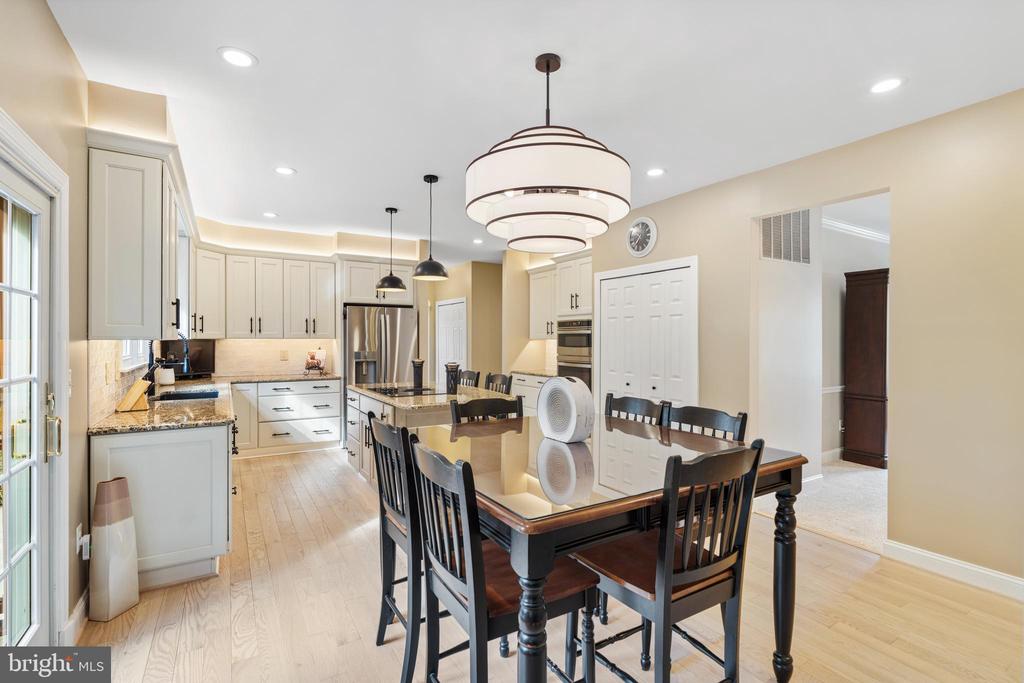 11 HEMLOCK COURT