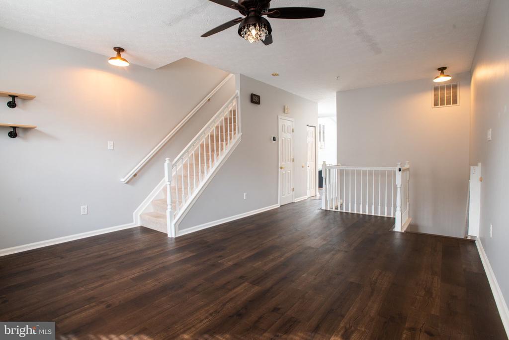 200 TODDSON LANE