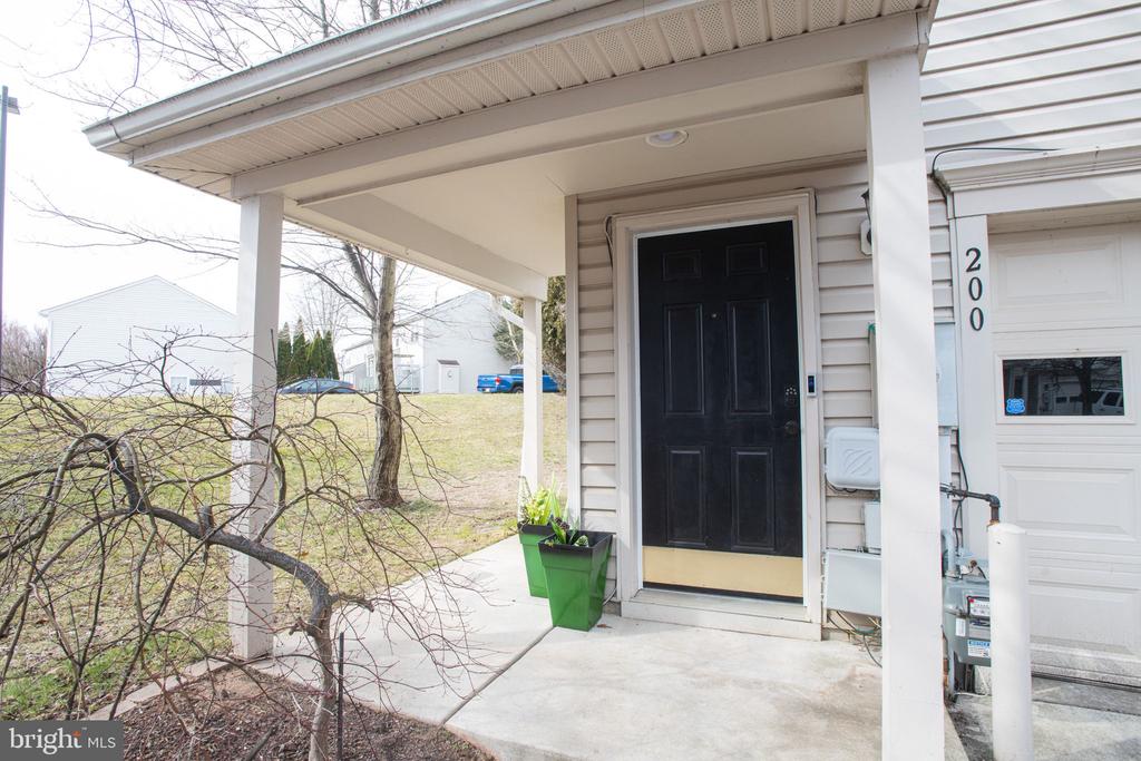200 TODDSON LANE