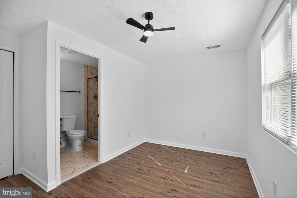 15 CARDIGAN COURT