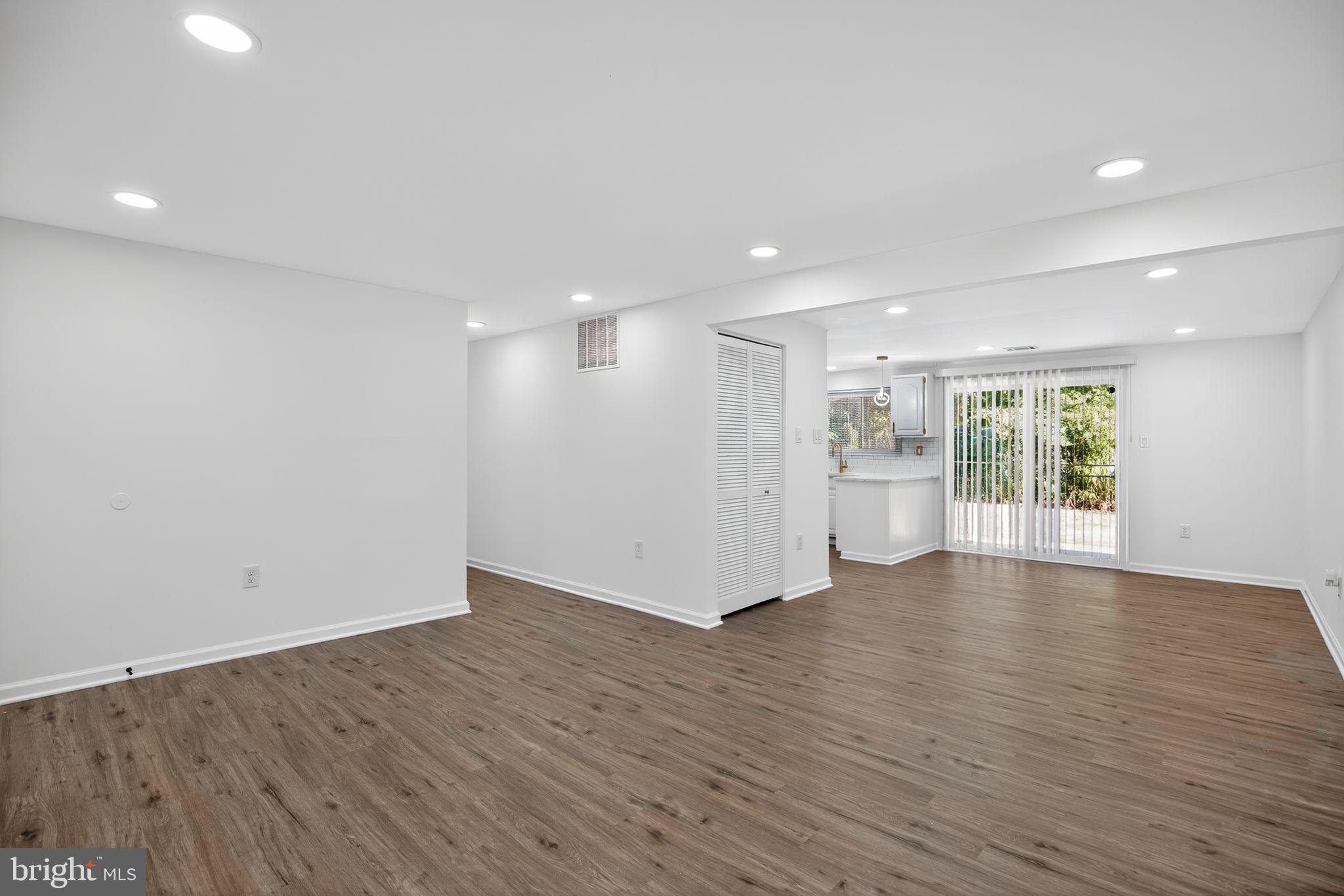 15 CARDIGAN COURT