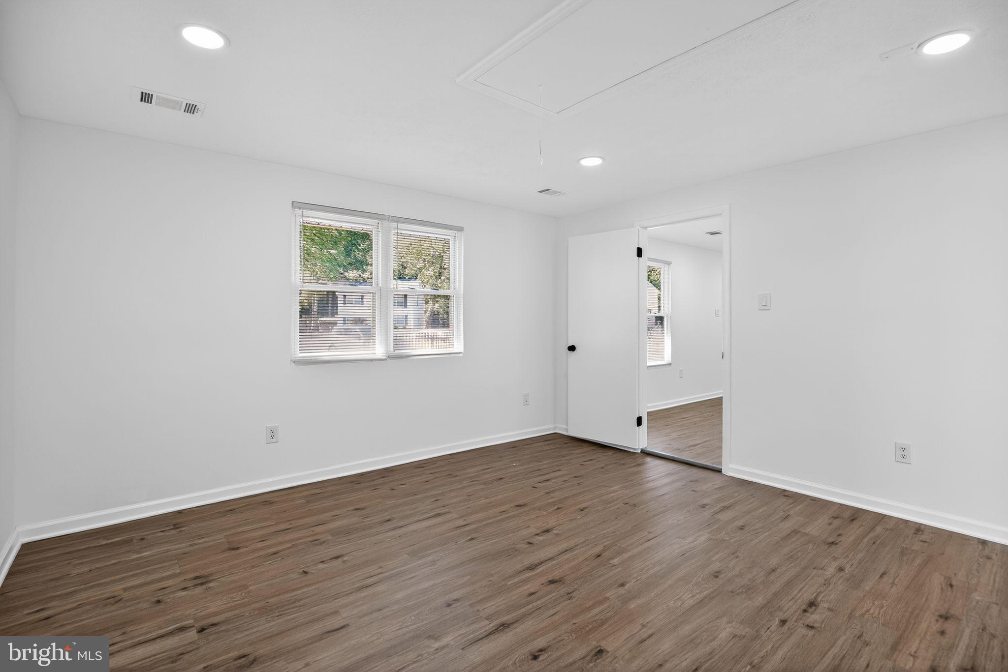 15 CARDIGAN COURT