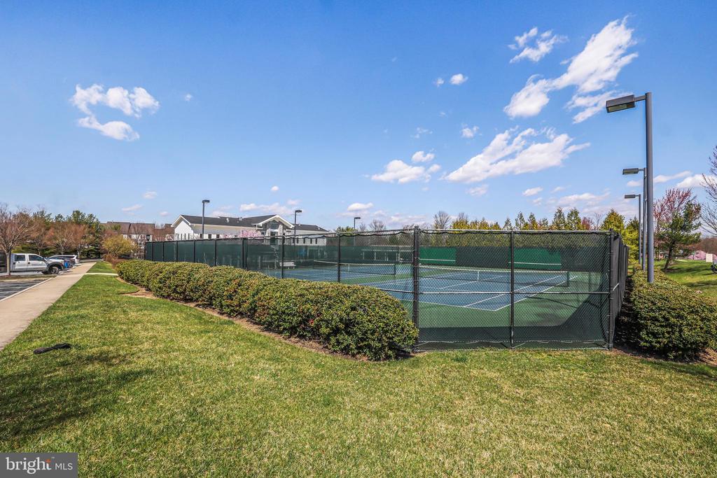9803 SWEET MAPLE LANE