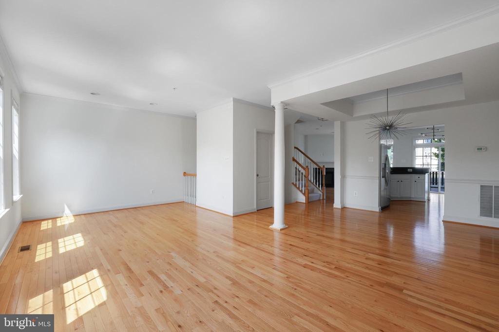 9803 SWEET MAPLE LANE