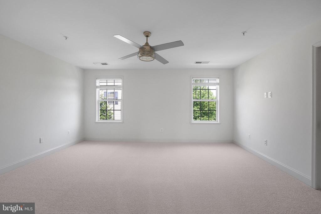 9803 SWEET MAPLE LANE
